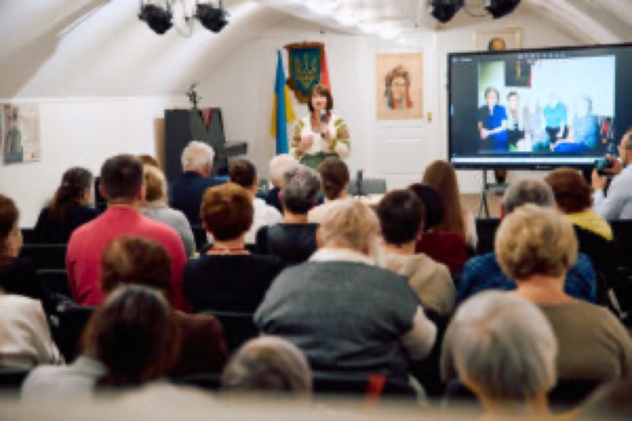 Lesya Ukrainka Saturday School — 2