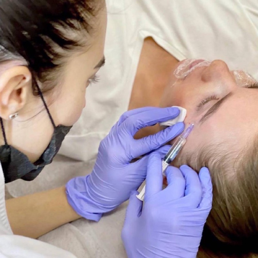 VAKS Beauty Salon Budapest — 2